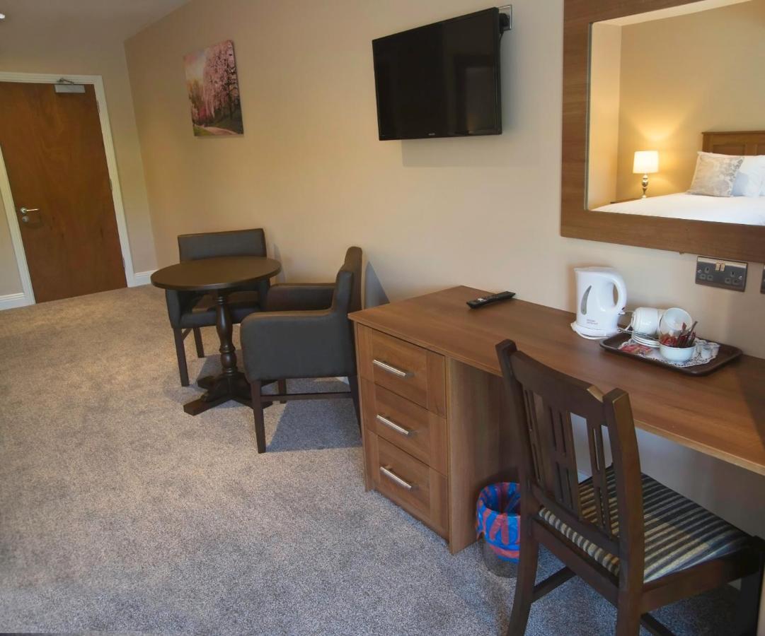 Готель Hillview House Lusk Екстер'єр фото