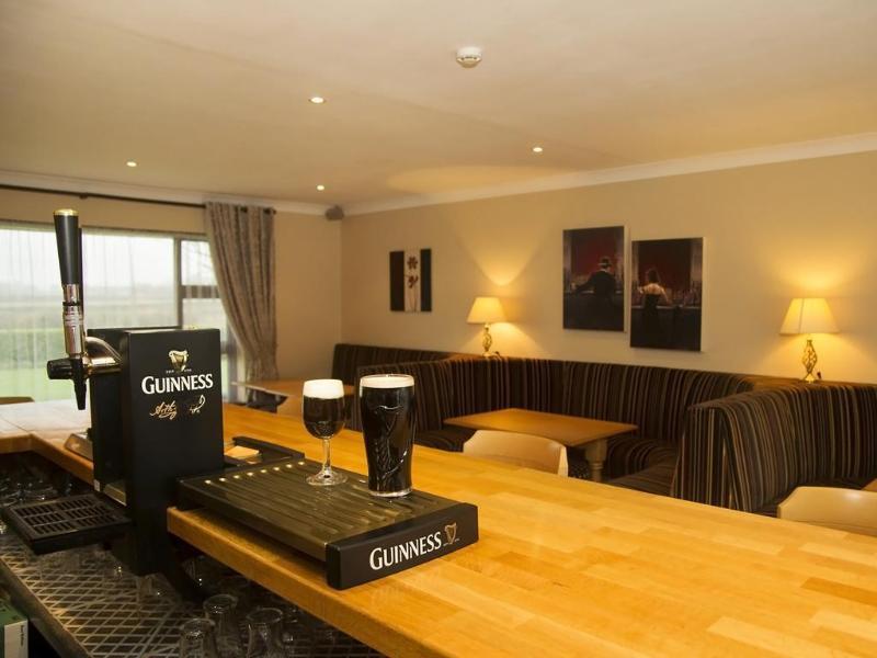Готель Hillview House Lusk Екстер'єр фото