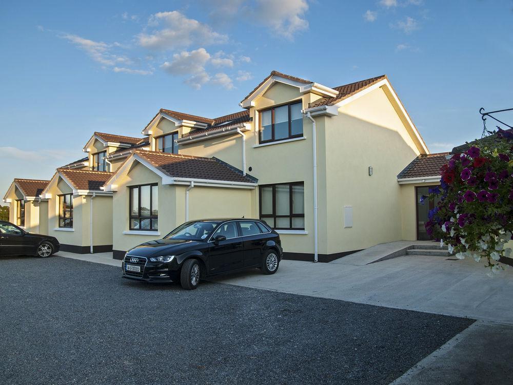 Готель Hillview House Lusk Екстер'єр фото
