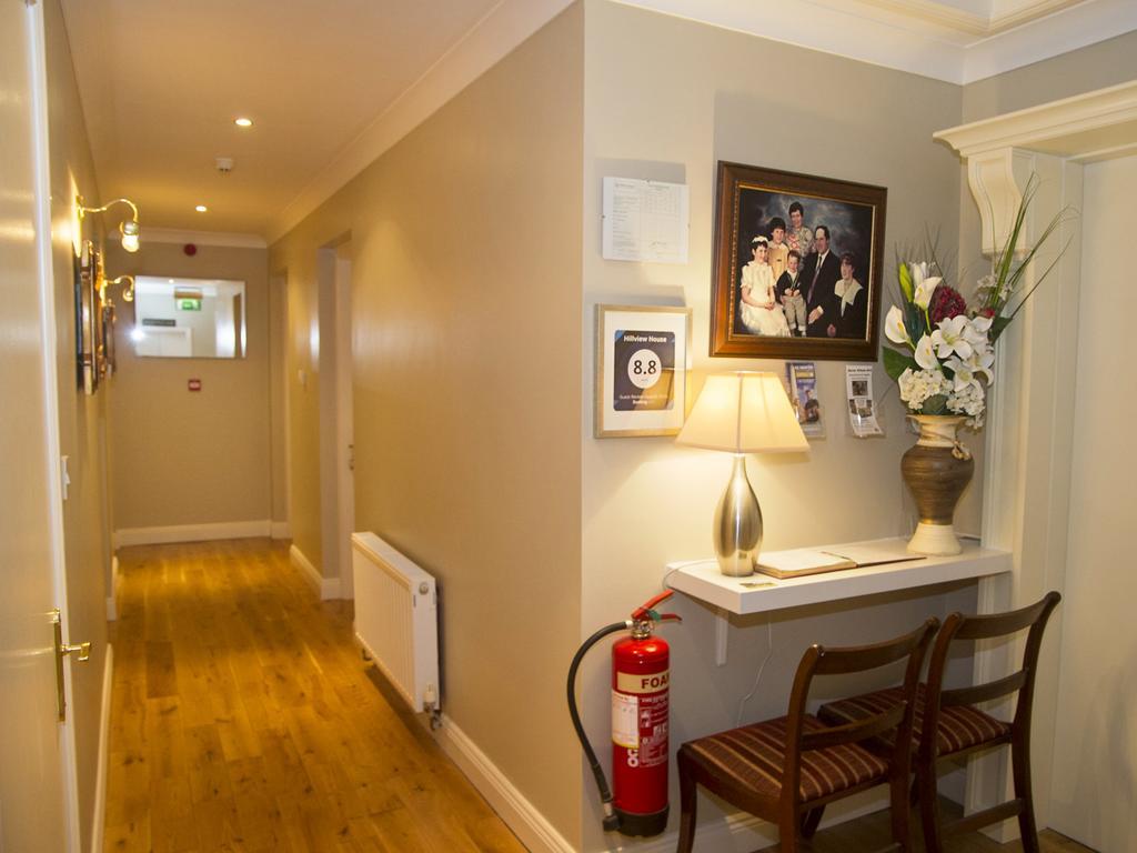 Готель Hillview House Lusk Екстер'єр фото